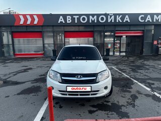 2013 Lada (ВАЗ) Granta I, белый, 320000 рублей, вид 1
