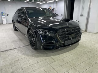 2026 Mercedes-Benz S-Класс 450 d Long 4MATIC VII (W223) Рестайлинг, чёрный, 27490000 рублей, вид 3