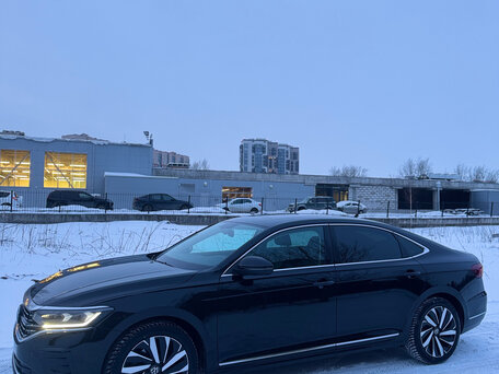 2023 Volkswagen Passat B8 Рестайлинг, чёрный, 1800000 рублей, вид 4