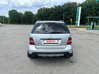 2008 Mercedes-Benz M-Класс 350 II (W164) Рестайлинг, серебристый, 1430000 рублей, вид 3