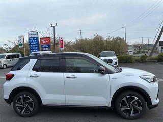 2022 Daihatsu Rocky A200, белый, 1150000 рублей, вид 3