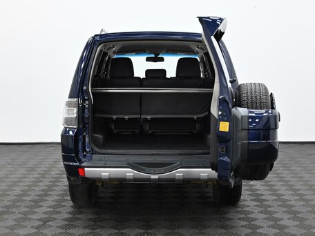 2011 Mitsubishi Pajero IV, синий, 1749000 рублей, вид 5
