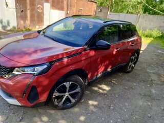 2022 Peugeot 3008 II Рестайлинг, красный, 1910000 рублей, вид 4