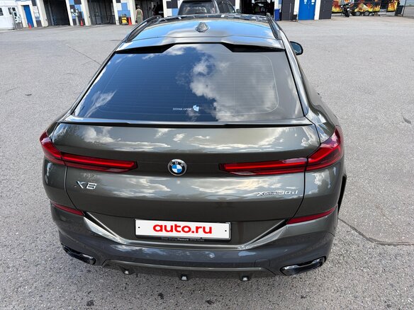 2023 BMW X6 30d III (G06) Рестайлинг, коричневый, 11000000 рублей - вид 4