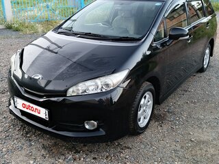 2015 Toyota Wish II Рестайлинг, чёрный, 1320000 рублей, вид 1