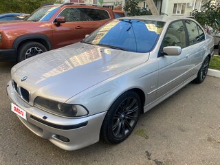 2001 BMW 5 серии 525i IV (E39) Рестайлинг, серебристый, 900000 рублей, вид 2
