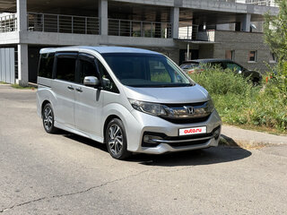 2016 Honda Stepwgn Spada V, серебристый, 1900000 рублей, вид 3