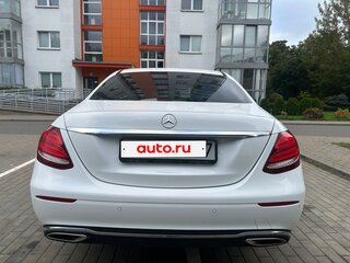2016 Mercedes-Benz E-Класс 200 V (W213, S213, C238), белый, 2500000 рублей, вид 4