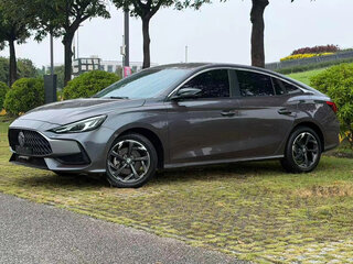 2023 MG 5 II, серебристый, 1210000 рублей, вид 1