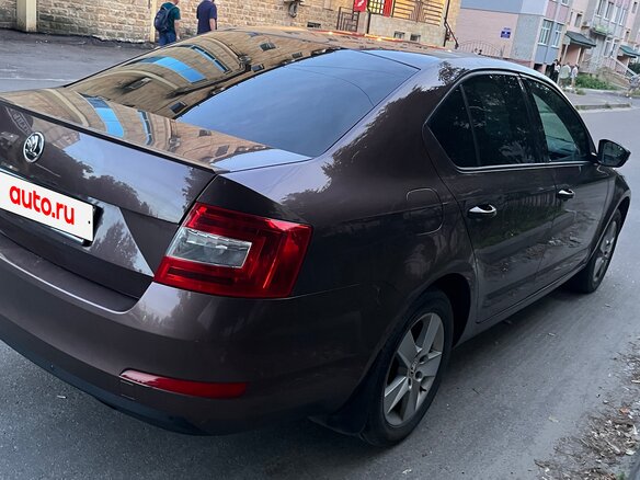 2015 Skoda Octavia III (A7), коричневый, 1210000 рублей - вид 10