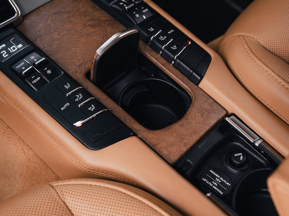 2014 Porsche Panamera GTS I Рестайлинг, синий, 3500000 рублей - вид 25