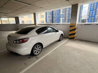2011 Mazda 3 II (BL), белый, 800000 рублей, вид 4