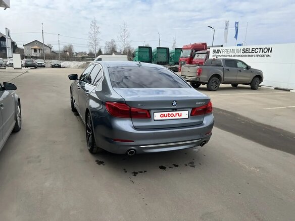 2017 BMW 5 серии 520d xDrive VII (G30/G31/G38), серый, 3300000 рублей - вид 7