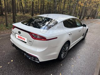 2018 Kia Stinger I, белый, 2200000 рублей, вид 4