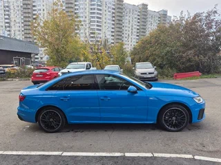 2021 Audi A4 45 TFSI V (B9) Рестайлинг, синий, 4000000 рублей, вид 3