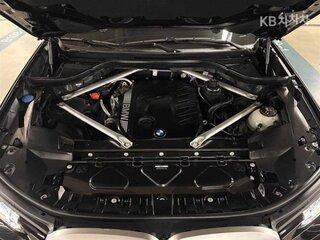 2026 BMW X7 40d I (G07) Рестайлинг, чёрный, 14400000 рублей, вид 2