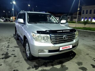 2010 Toyota Land Cruiser 200 Series, серебристый, 2800000 рублей, вид 1