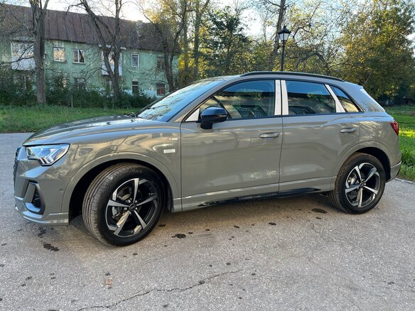 2026 Audi Q3 35 TFSI II (F3), серебристый, 3650000 рублей - вид 7