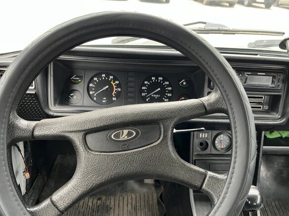 2010 Lada (ВАЗ) 2107, белый, 150000 рублей - вид 5