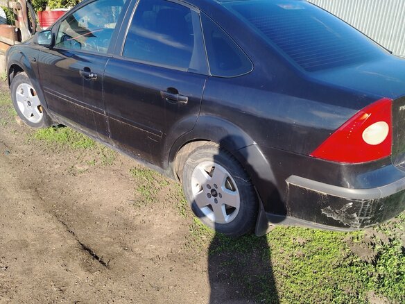 2005 Ford Focus II, чёрный, 250000 рублей - вид 1