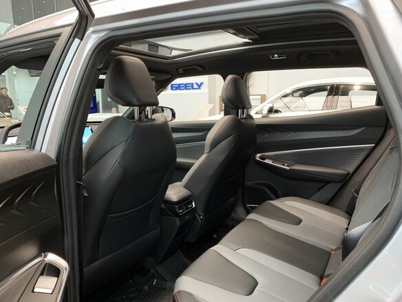2026 Geely Cityray, серебристый, 3204990 рублей - вид 14