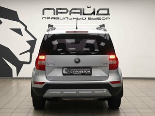 2015 Skoda Yeti I Рестайлинг, серый, 1240000 рублей, вид 4