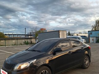 2012 Kia Rio 5-speed III, чёрный, 730000 рублей, вид 2