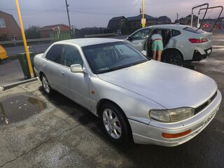 1993 Toyota Camry III (XV10), серый, 250000 рублей, вид 2