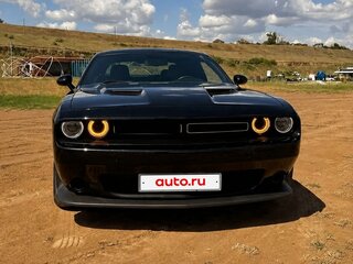 2020 Dodge Challenger III Рестайлинг 2, чёрный, 3020000 рублей, вид 1