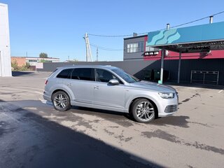 2015 Audi Q7 II (4M), серебристый, 3920000 рублей, вид 4
