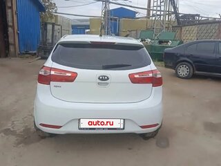 2014 Kia Rio 6-speed III, белый, 670000 рублей, вид 2