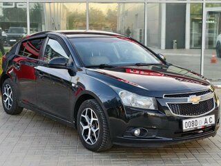 2012 Chevrolet Cruze I, чёрный, 679900 рублей, вид 2