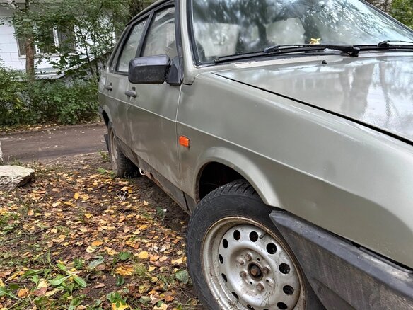 1998 Lada (ВАЗ) 21099, серый, 72000 рублей