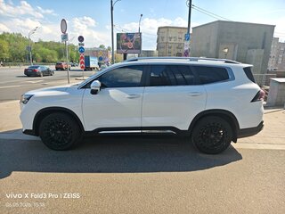 2024 Geely Okavango I Рестайлинг, белый, 2850000 рублей, вид 4