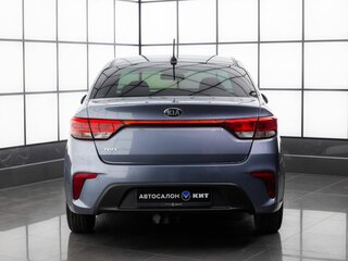 2019 Kia Rio IV, серый, 1399000 рублей, вид 3