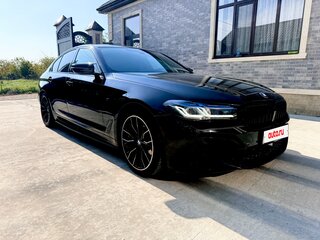 2020 BMW 5 серии 530d xDrive VII (G30/G31/G38), чёрный, 3800000 рублей, вид 2
