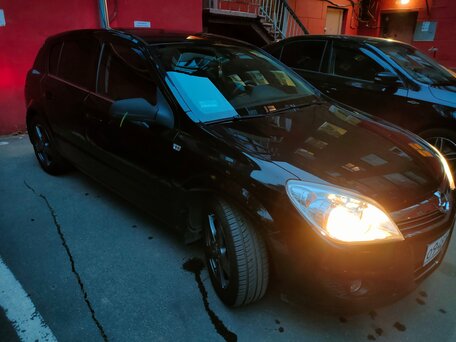 2011 Opel Astra H Рестайлинг, чёрный, 490000 рублей, вид 1