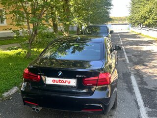2017 BMW 3 серии 320i xDrive VI (F3x) Рестайлинг, чёрный, 2499000 рублей, вид 3