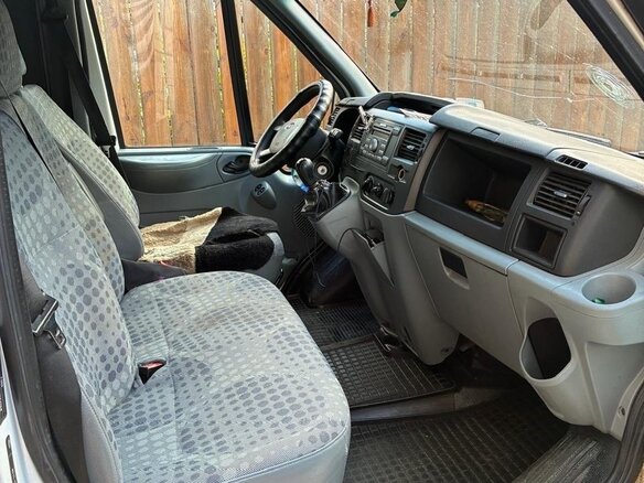 2010 Ford Transit, белый, 690000 рублей - вид 9