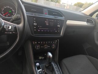 2020 Volkswagen Tiguan II, коричневый, 2550000 рублей, вид 5
