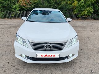 2014 Toyota Camry VII (XV50), белый, 1785000 рублей, вид 2