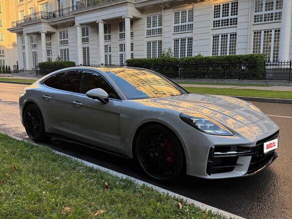 2025 Porsche Panamera GTS III, серый - вид 2