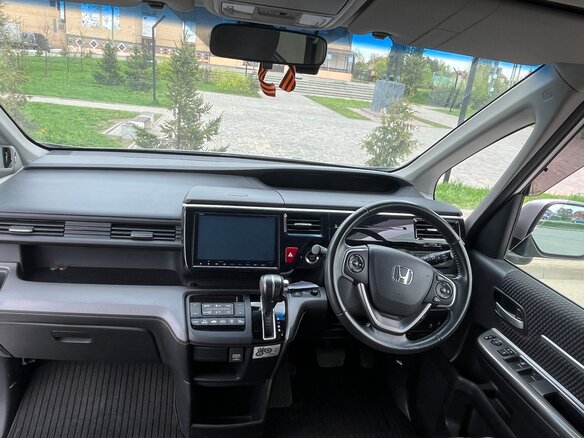 2016 Honda Stepwgn V, серый, 1965000 рублей - вид 11