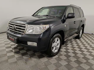 2011 Toyota Land Cruiser 200 Series, чёрный, 2875000 рублей, вид 1