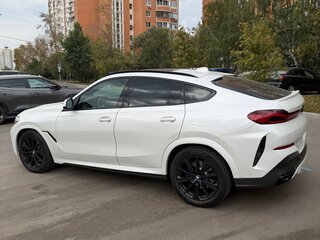 2022 BMW X6 30d III (G06), белый, 8300000 рублей, вид 3