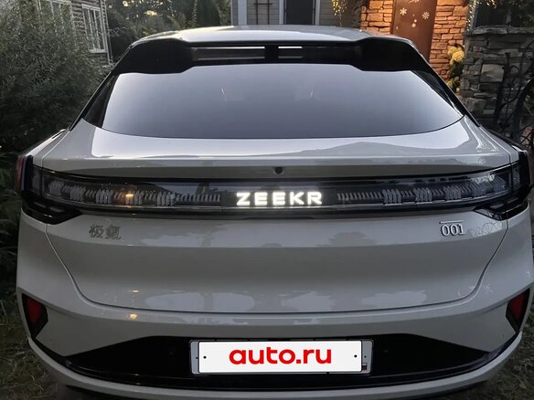 2025 Zeekr 001 100 kWh I Рестайлинг 1, серый, 7400000 рублей - вид 2