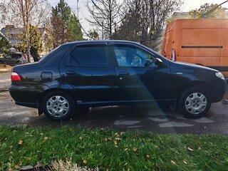 2007 Fiat Albea I Рестайлинг, чёрный, 250000 рублей, вид 3