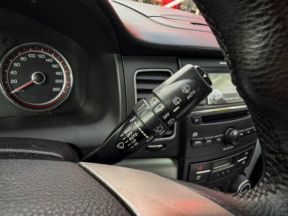 2011 SsangYong Actyon II, белый, 749000 рублей - вид 15