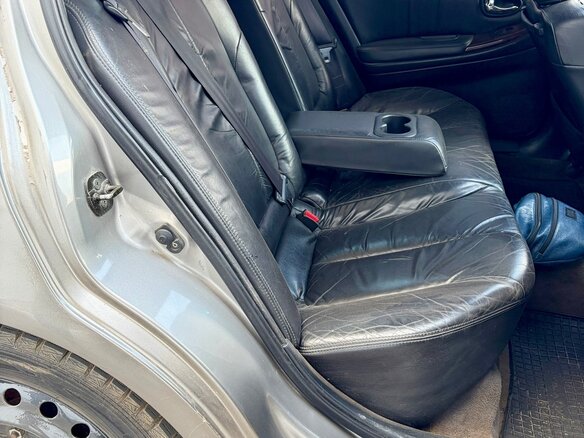 2000 Nissan Maxima V (A33), серебристый, 420000 рублей - вид 18