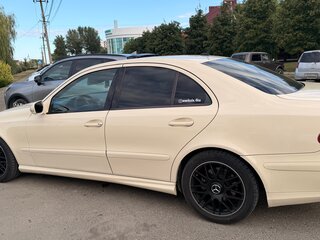 2007 Mercedes-Benz E-Класс 200 III (W211, S211) Рестайлинг, бежевый, 680000 рублей, вид 3